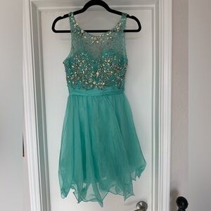 Dancing Queen homecoming dress